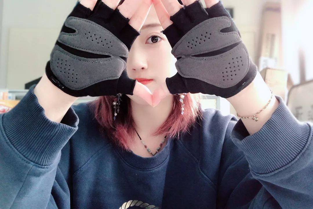 健身手套半指_健身手套_健身运动手套