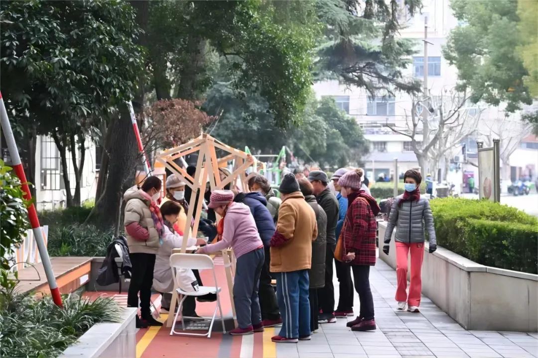 股四头肌训练椅_股四头肌训练椅子_股四头肌训练椅注意事项