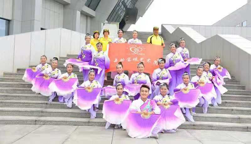 晨韵广场舞_舞动晨韵健身操_晨静广场舞