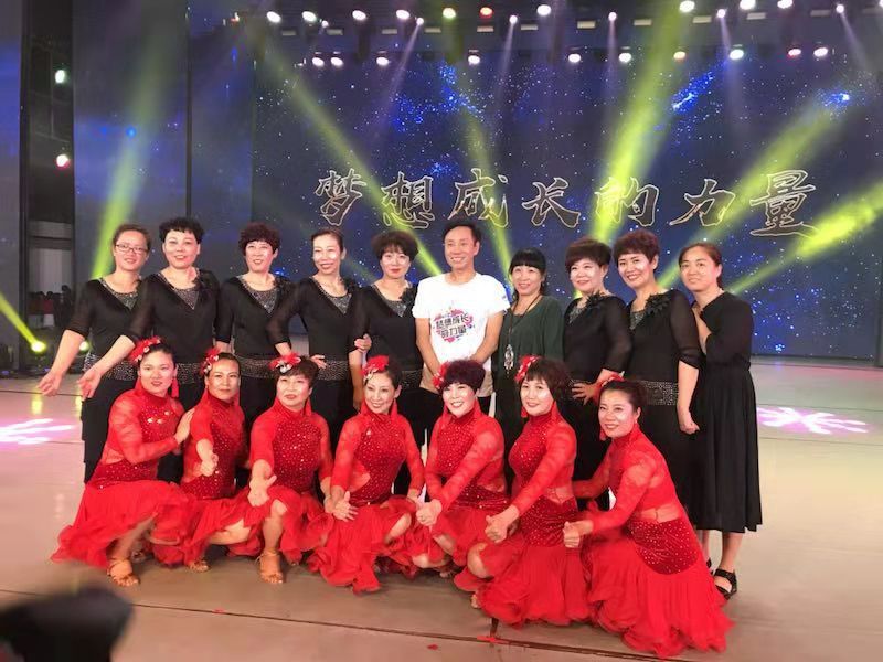 舞动晨韵健身操_晨静广场舞_晨韵广场舞