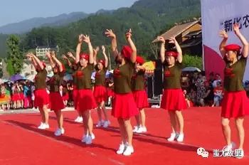 晨韵广场舞_广场舞视频舞动晨韵_舞动晨韵健身操