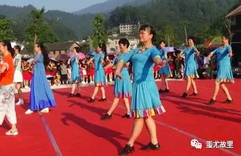 广场舞视频舞动晨韵_舞动晨韵健身操_晨韵广场舞