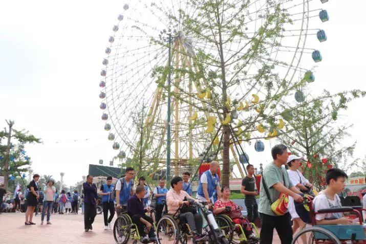 感统训练单腿椅_感统训练单脚站立_椅子练腿