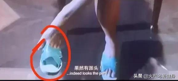 手套健身护腕怎么戴_健身护腕手套_手套健身护腕图片
