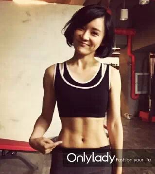 手套健身护腕需要戴多久_健身手套护腕什么牌子好_健身手套需要护腕吗
