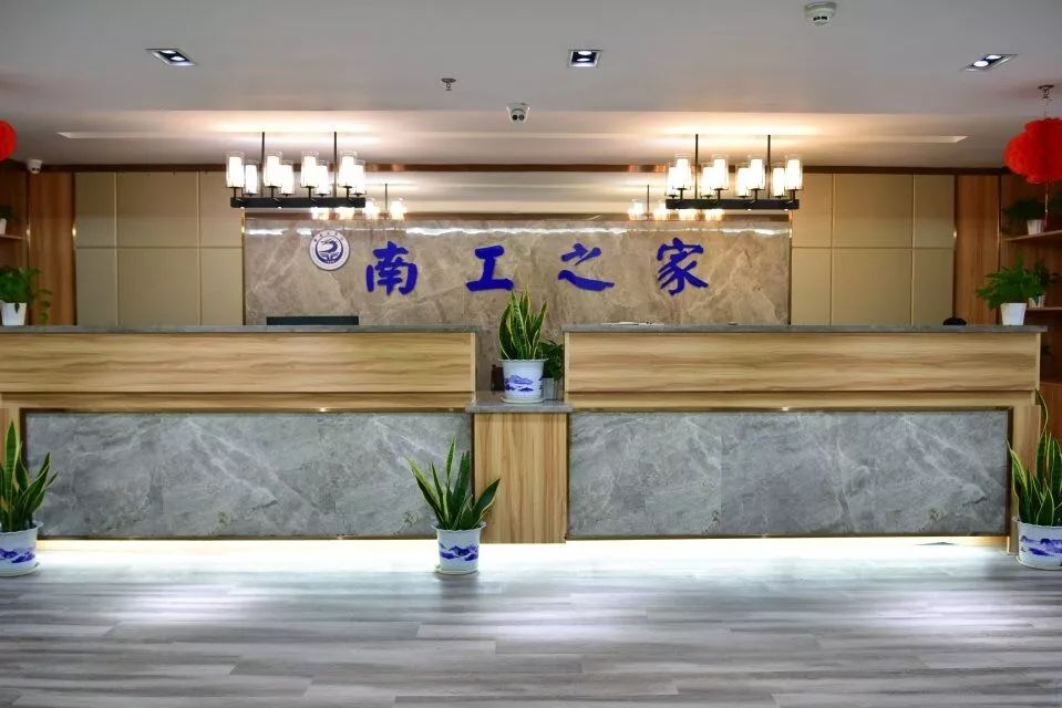 综合训练器 史密斯机_史密斯机综合训练器哪个牌子好_史密斯综合训练器使用方法