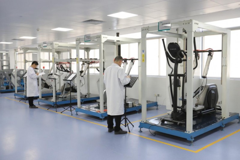 V9+智能商用跑步机_商务跑步机什么牌子好_AI赋能科学运动