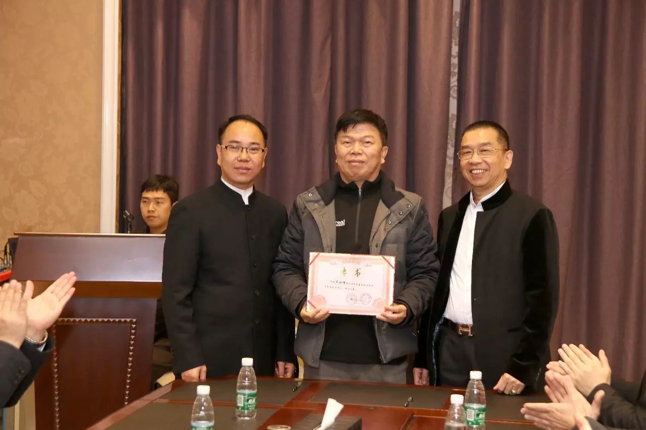 东方康美医院陈林峰_东方医院康晟_东方医院康复科主任