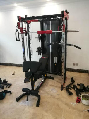 综合训练器 史密斯机_史密斯机训练视频_史密斯综合训练器使用方法