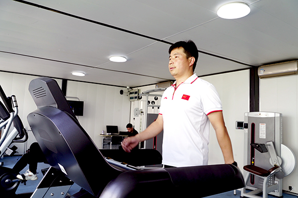 澳瑞特体育产业股份有限公司_JS-5029商用电动智能跑步机_电动跑步机什么牌子好