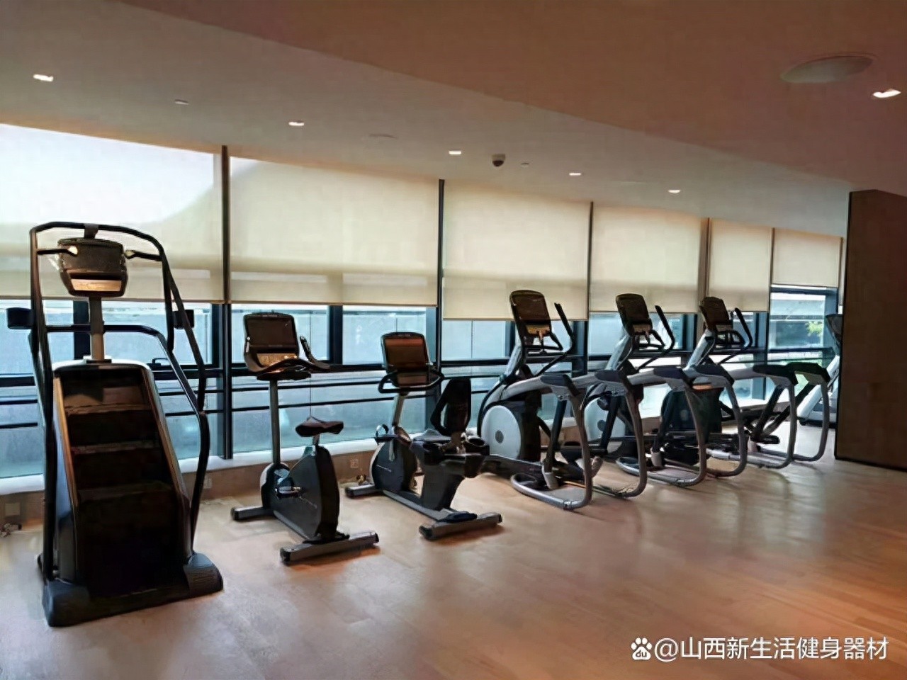 开yun体育官网入口登录体育 哪种健身房锻炼设备最适合酒店？