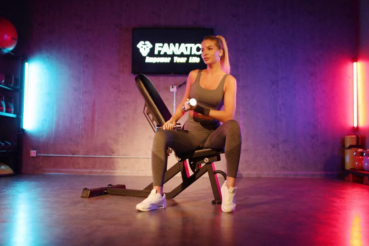 大飞鸟综合训练器_居家健身器材选择_健身行业发展历程