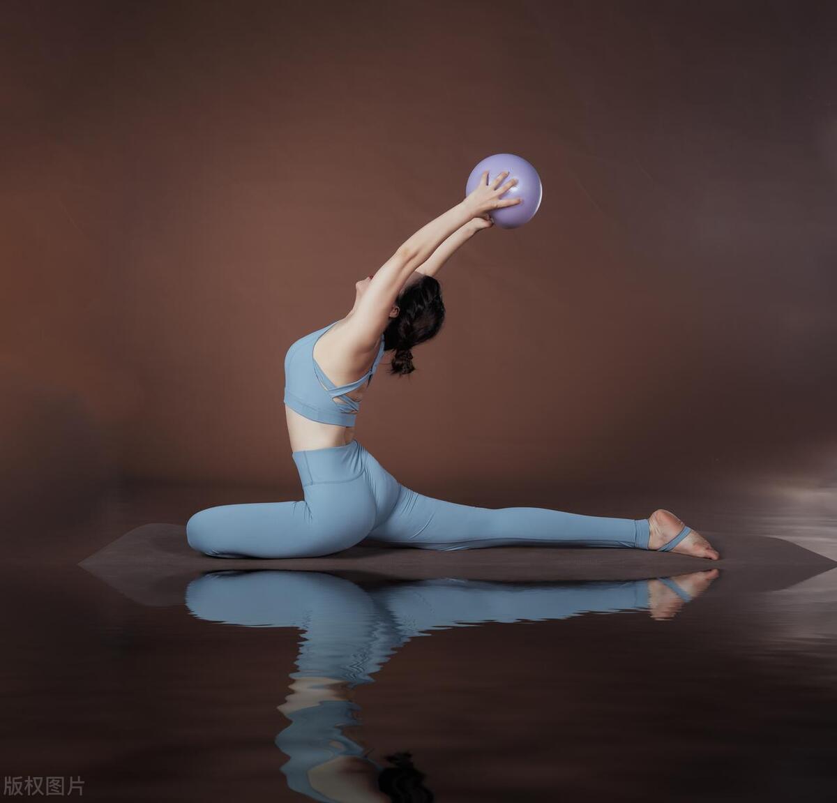 健身流程步骤_健美舞练视频初学者_科学健身流程