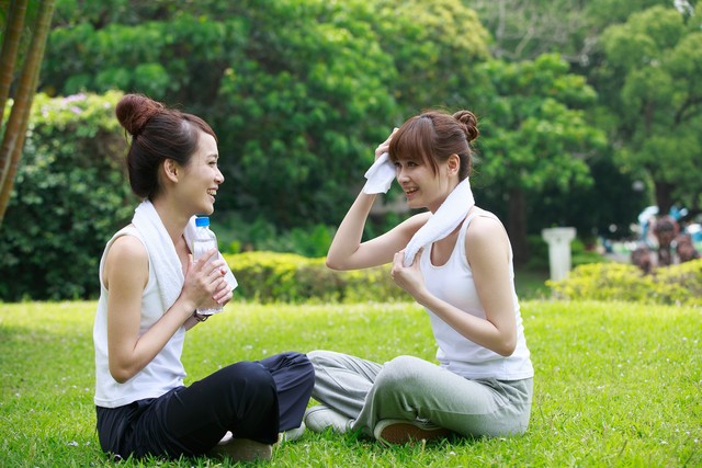 饭前练还是饭后练_健身和瑜伽选哪个_空腹运动燃脂效果