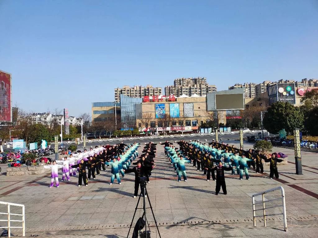 手套健身用有什么好处_手套健身用有害健康吗_健身手套有什么用