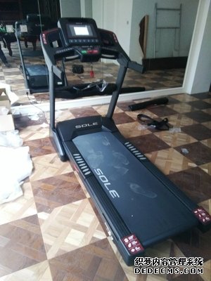 速尔sole跑步机怎么样，是美国大品牌吗，哪么贵质量差不差(图2)