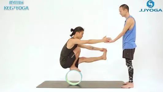 郑多燕健身舞全集中文版下载_帕梅拉健身教学_郑多燕健身视频对比