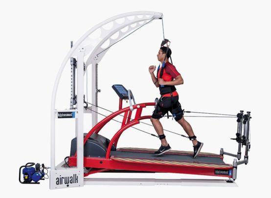 运动科技装备_科技训练_科比 反重力跑步机