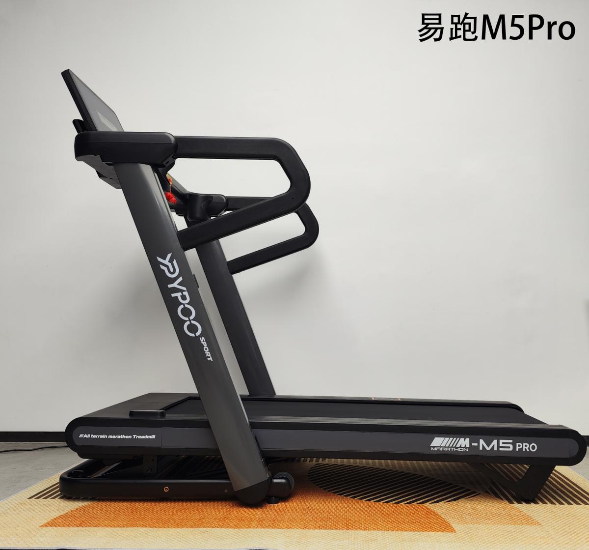 跑步机什么牌子好家用_坡度高跑步机选购_跑步机爬坡减脂效果